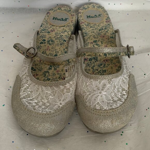 Mudd Vintage Y2K Mary Jane Ballet Flat Mules Silver White Lace Floral - Sz 7.5 - Picture 6 of 13